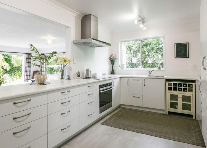  at 1014E Plunket Street, Saint Leonards, Hastings