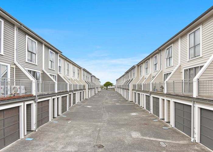  at 31/289 Shirley Road, Papatoetoe, Auckland