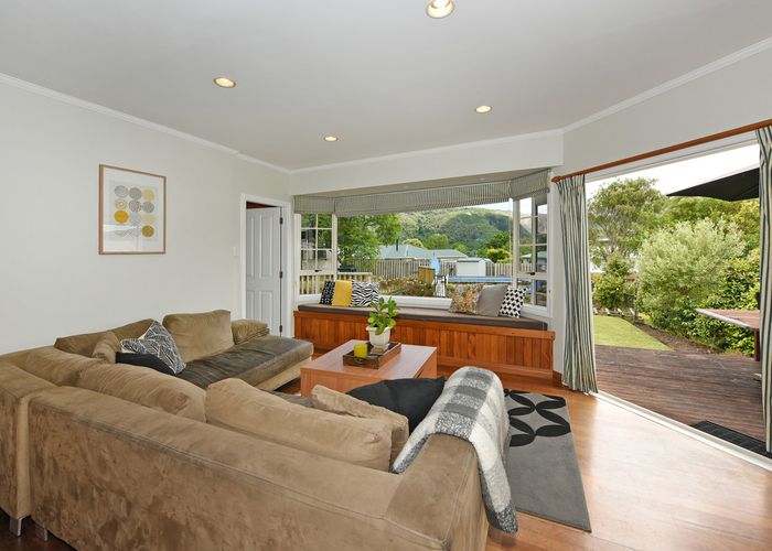  at 10 Dunns Street, Silverstream, Upper Hutt