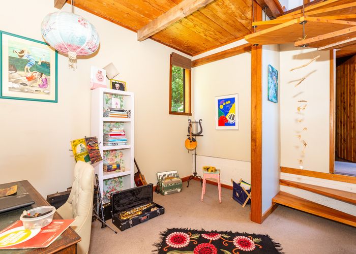  at 189 Main Road, Lyttelton