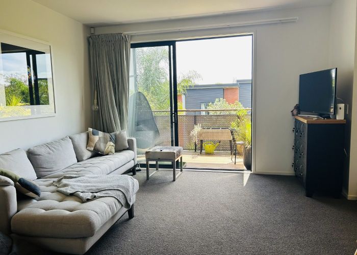  at 12/9 Eastview Road, Glen Innes, Auckland City, Auckland