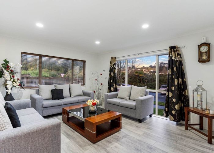  at 14 Mission Heights Drive, Flat Bush, Auckland