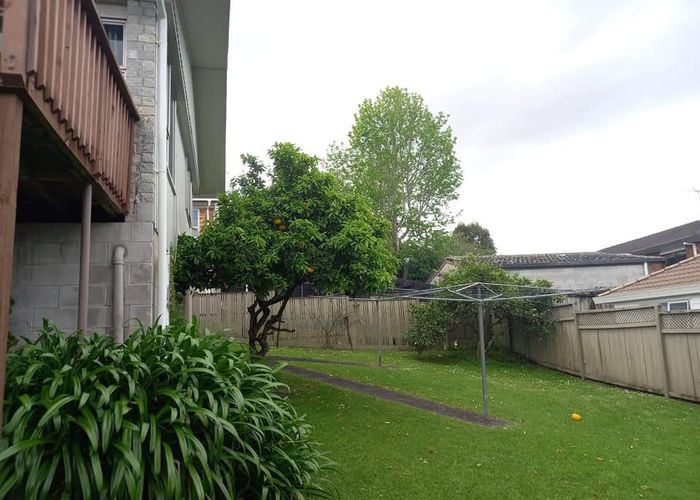  at 2/26 Fitzwater Place, Henderson, Waitakere City, Auckland