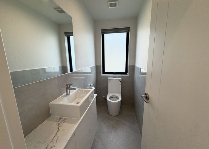  at 36 Eighth View Avenue, Beachlands, Manukau City, Auckland