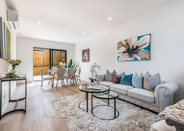  at 49a Vera Road, Te Atatu South, Waitakere City, Auckland