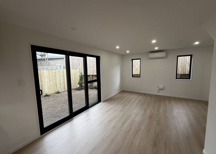  at 2/1 O'Connell Street, Manurewa, Manukau City, Auckland