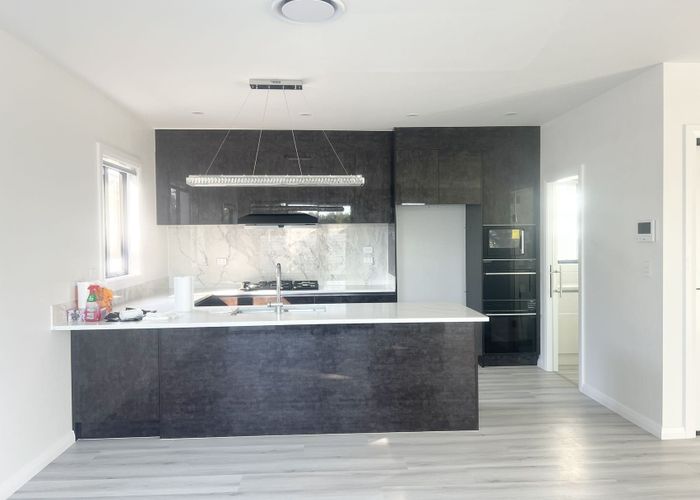  at 333A East Coast Road, Mairangi Bay, North Shore City, Auckland