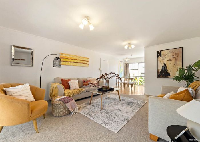  at 2/45 Astley Avenue, New Lynn, Waitakere City, Auckland