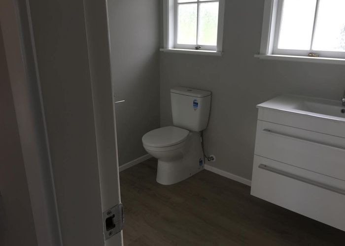  at 66 Stewart Drive, Newlands, Wellington