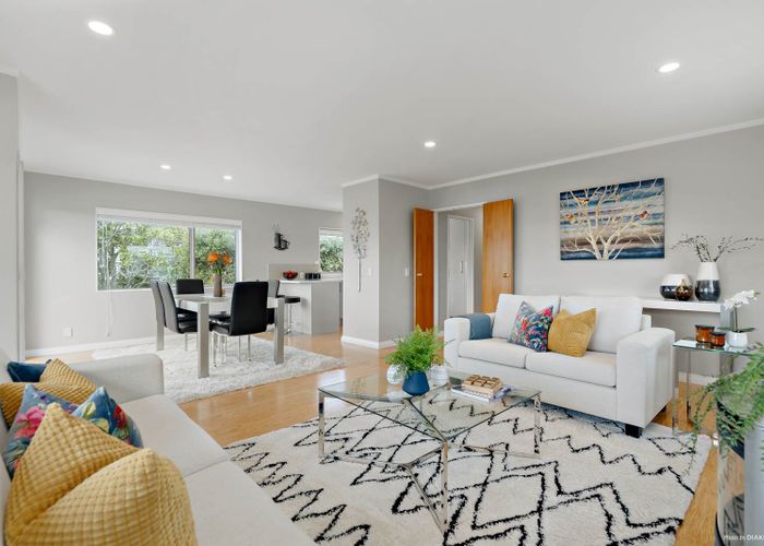  at 20 Corunna Road, Milford, Auckland