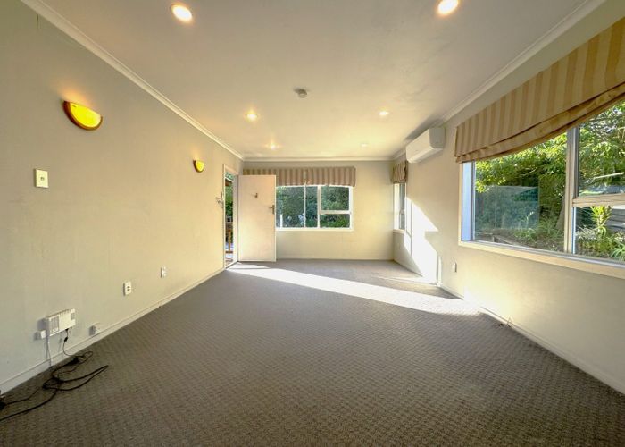  at Juniper Rd--RENTED OUT, Sunnynook, North Shore City, Auckland