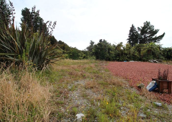  at 7 Gay Street, Ross, Westland, West Coast