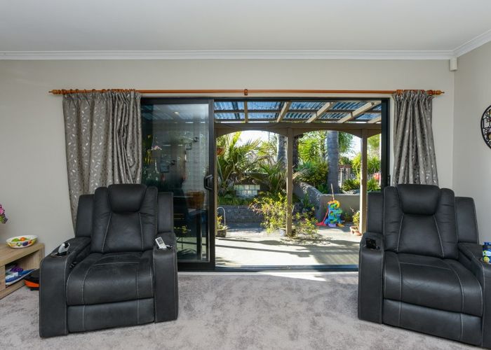  at 9 Anzac Avenue, Onekawa, Napier