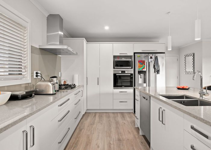  at 2 Probert Crescent, Chartwell, Hamilton, Waikato