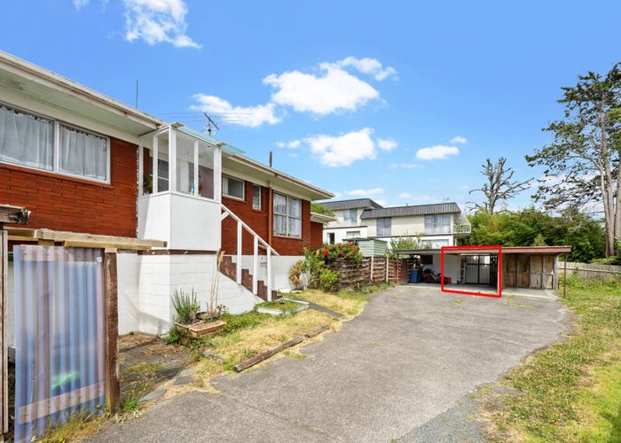  at 2/30 Copley Street, New Lynn, Waitakere City, Auckland