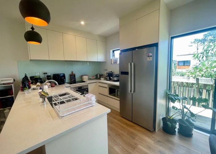 at 21B Meadow Street, Mount Wellington, Auckland City, Auckland