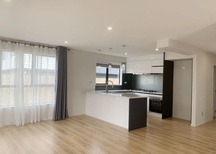  at 9/98 Cardiff Road, Pakuranga, Manukau City, Auckland