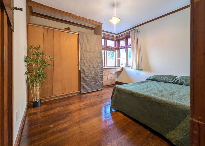  at 26 Cave Road, Houghton Bay, Wellington, Wellington