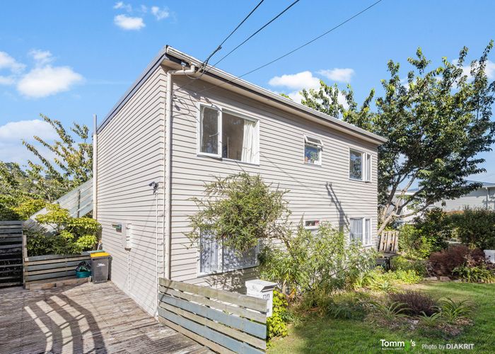  at 84 Mairangi Road, Wadestown, Wellington