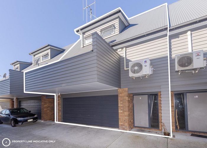  at 11C Greensboro Street, Hamilton East, Hamilton