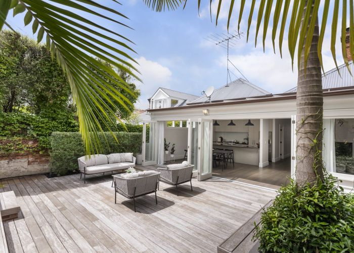  at 2A Collingwood Street, Freemans Bay, Auckland