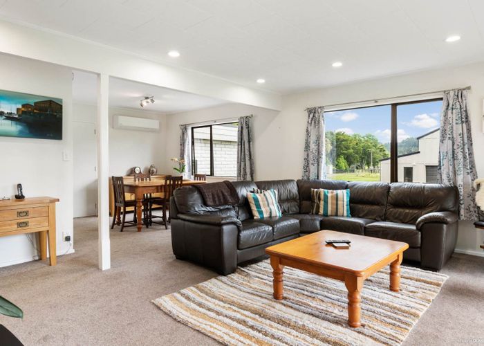  at 273B Paparimu Road, Papakura