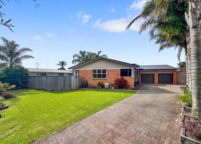  at 11 Glasgow Street, Saint Andrews, Hamilton, Waikato