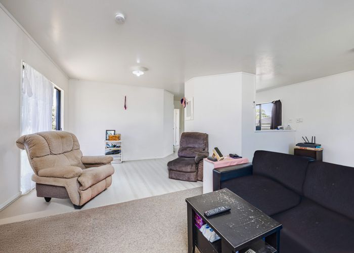 at 18 Solveig Place, Randwick Park, Manukau City, Auckland