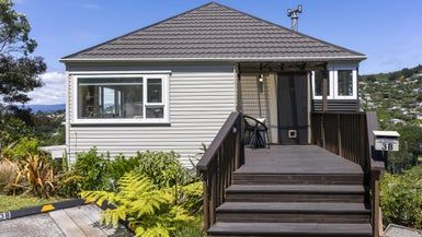  at 3B Chancellor Way, Crofton Downs, Wellington