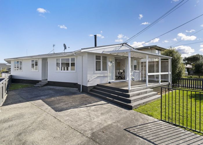  at 24 Hill Crescent, Papakura, Papakura, Auckland