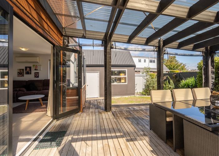  at 23 Woodland Drive, Flagstaff, Hamilton