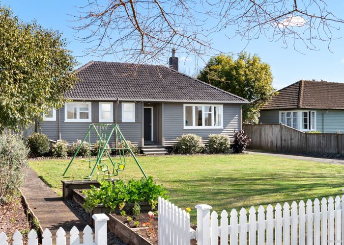  at 20 Village Way, Ardmore, Papakura