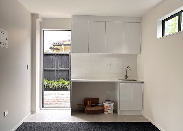  at 7C Walford Road, Point Chevalier, Auckland