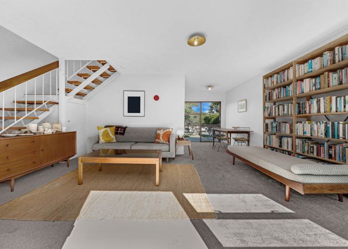  at 2/151 Blockhouse Bay Road, Avondale, Auckland City, Auckland