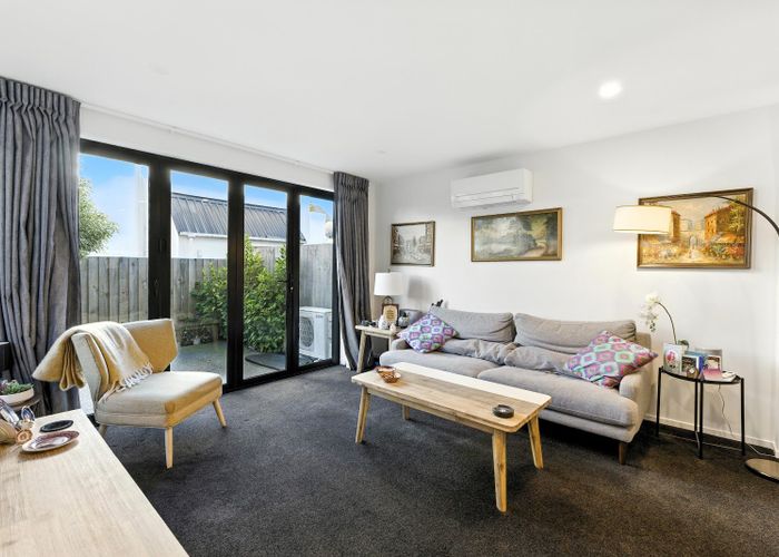  at Unit 5/274 Kilmore Street, City Centre, Christchurch City, Canterbury