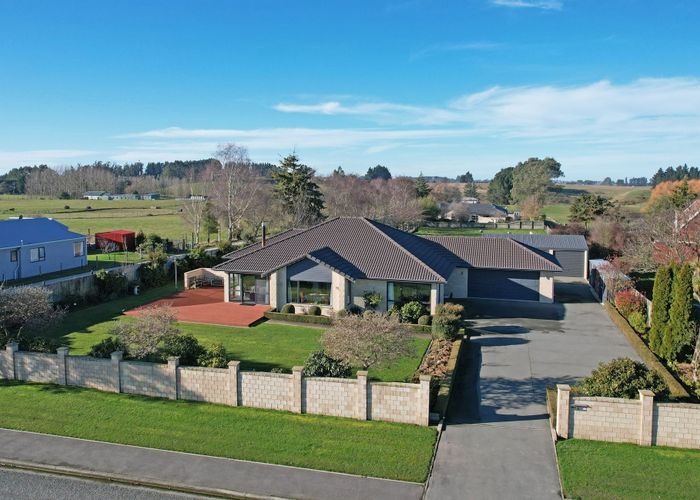  at 6 Essex Street, Weston, Waitaki, Otago
