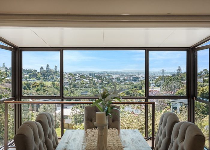  at 9A Stephen Lysnar Place, Hillsborough, Auckland City, Auckland