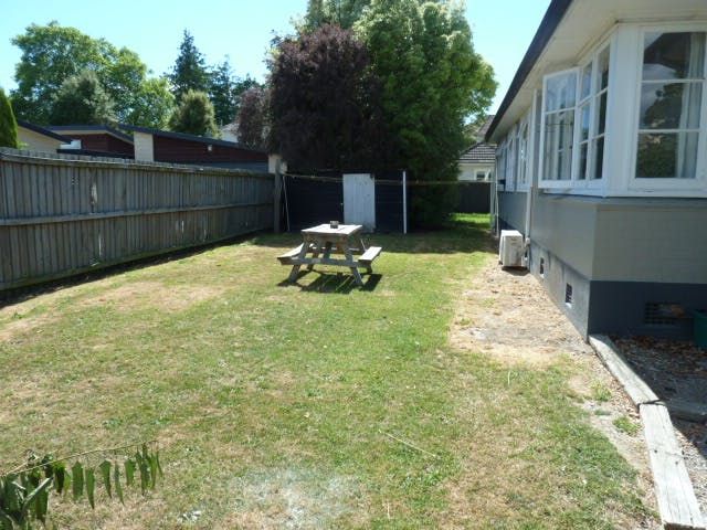  at 1/8 Paeroa Street, Riccarton, Christchurch