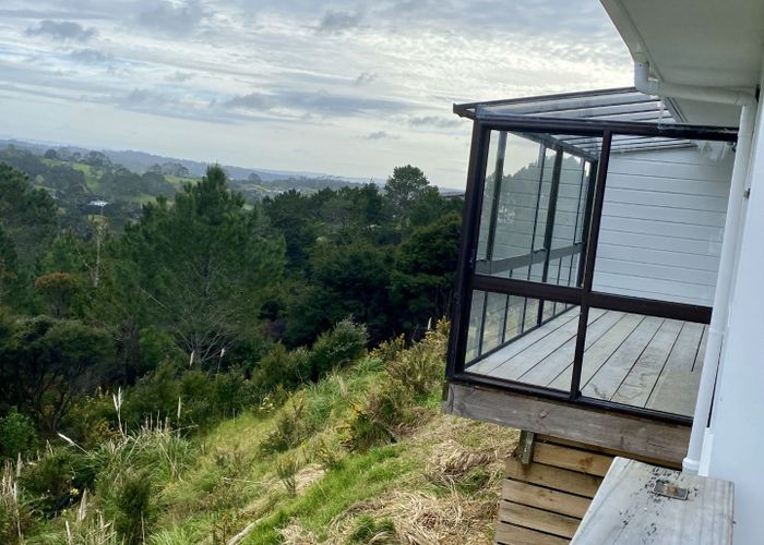  at 981 East Coast Road, Redvale, Auckland
