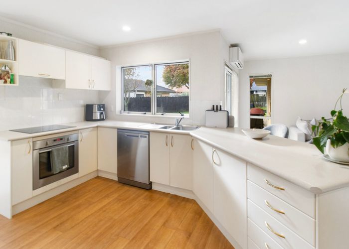  at 31 Tington Avenue, Wattle Downs, Manukau City, Auckland