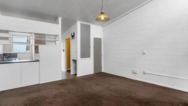  at 11/27 Mokoia Road, Birkenhead, Auckland