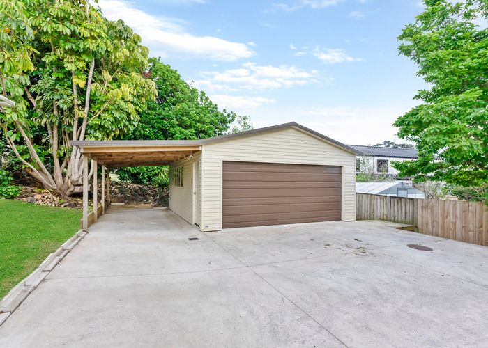  at 6 Woodward Avenue, Mangere Bridge, Auckland