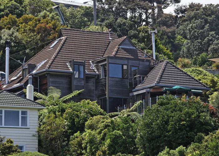  at 20 Howard Road, Point Howard, Lower Hutt