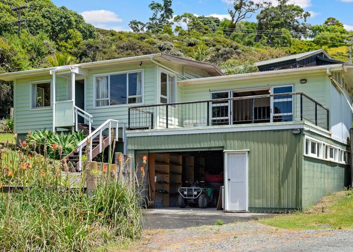  at 7 Barron Lane, Whananaki, Hikurangi