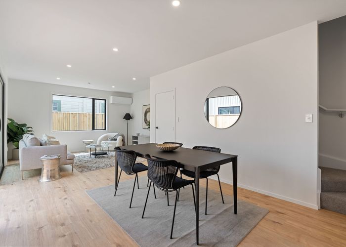  at 2/161  Onepu Road, Lyall Bay, Wellington, Wellington