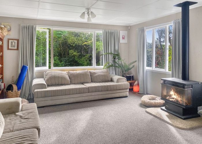  at 14 Waitakere Road, Waitakere, Auckland