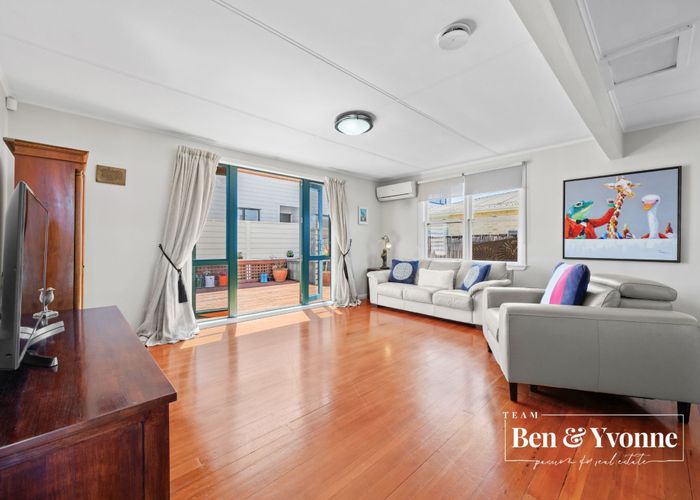  at 64 Kings Road, Panmure, Auckland City, Auckland