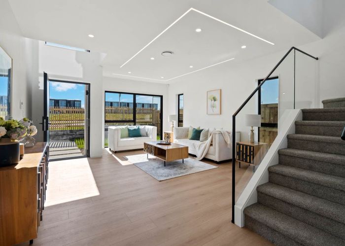  at 33 Puia Street, Papatoetoe, Manukau City, Auckland