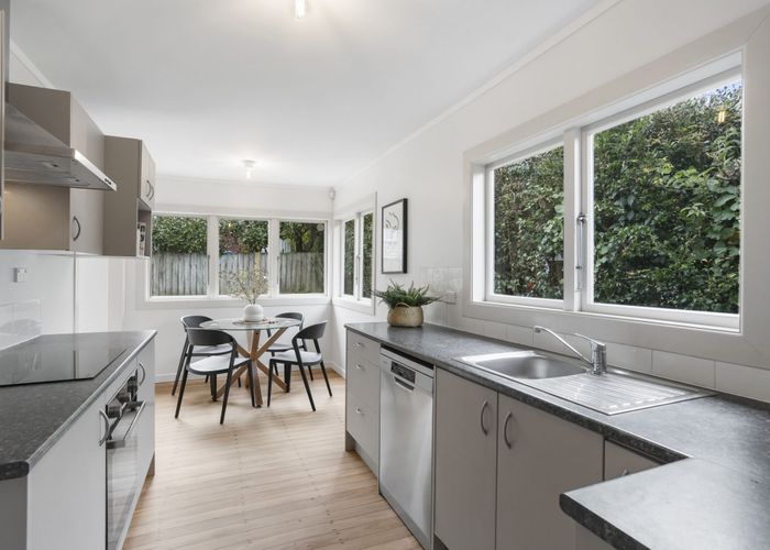  at 1/12 Craigbank Avenue, New Lynn, Waitakere City, Auckland