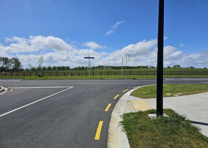  at 1 Suffolk Down Road, Karaka, Franklin, Auckland